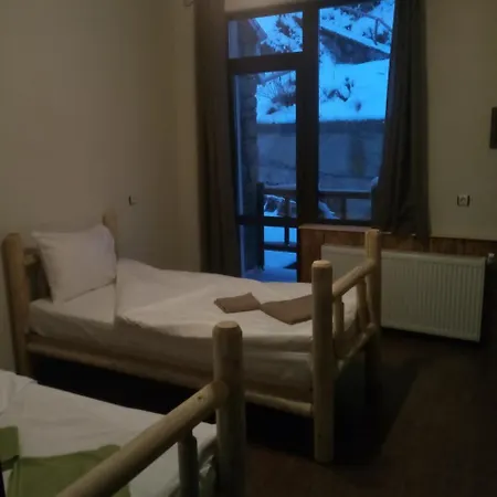 Hunting And Bar Bear Nook אכסניה